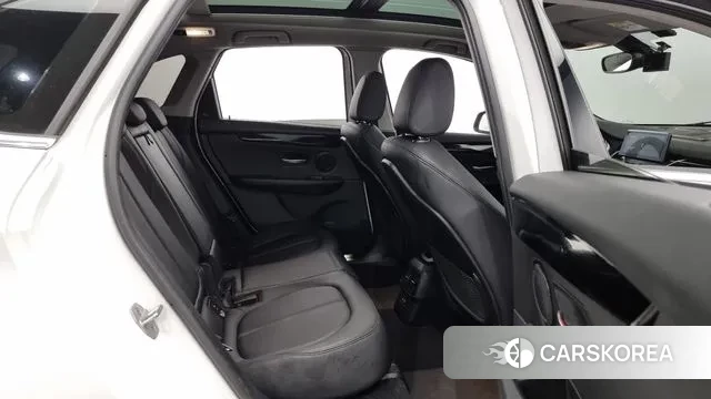 BMW 2 Series Active Tourer (F45) 2020 Белый из Кореи, фото 3