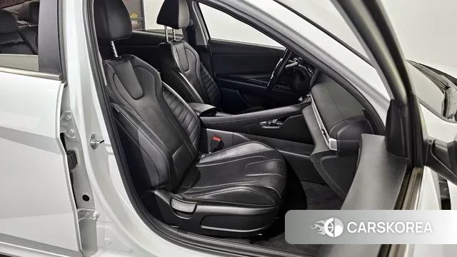 Hyundai Avante (CN7) 2021 Белый из Кореи, фото 3