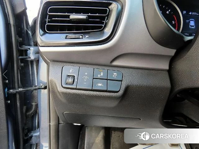 Kia Stonic 2019 Синий из Кореи, фото 3