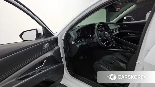 Hyundai Avante (CN7) 2022 Белый из Кореи, фото 3