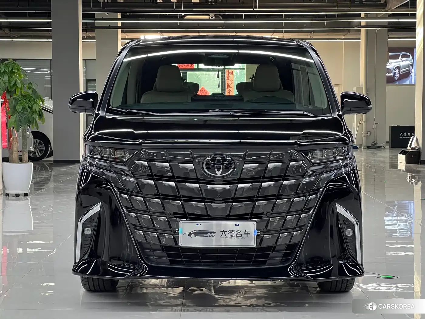 Toyota Elfa 2023 Черный из Китая, фото 3