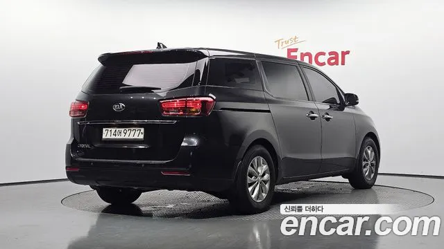 Kia The New Carnival 2018 Серый из Кореи, фото 3