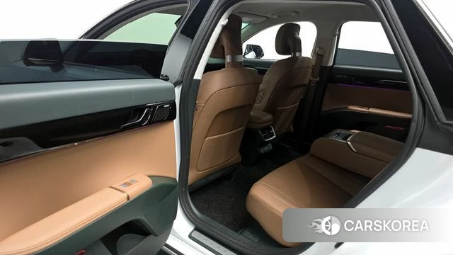 Hyundai Grandeur Hybrid (GN7) 2024 Белый из Кореи, фото 3