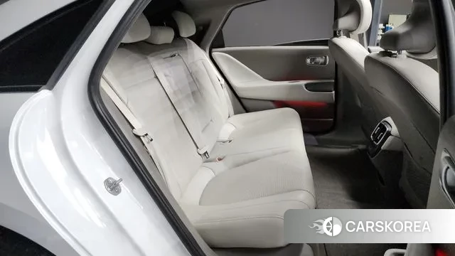 Hyundai Ionic 6 2022 Белый из Кореи, фото 3