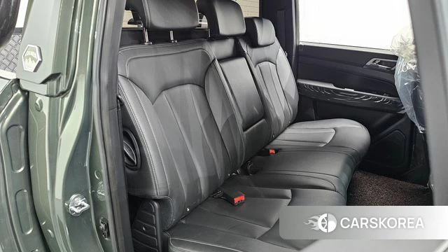 Ssangyong The New Rexton Sports Cannes 2024 Темно-зеленый из Кореи, фото 3