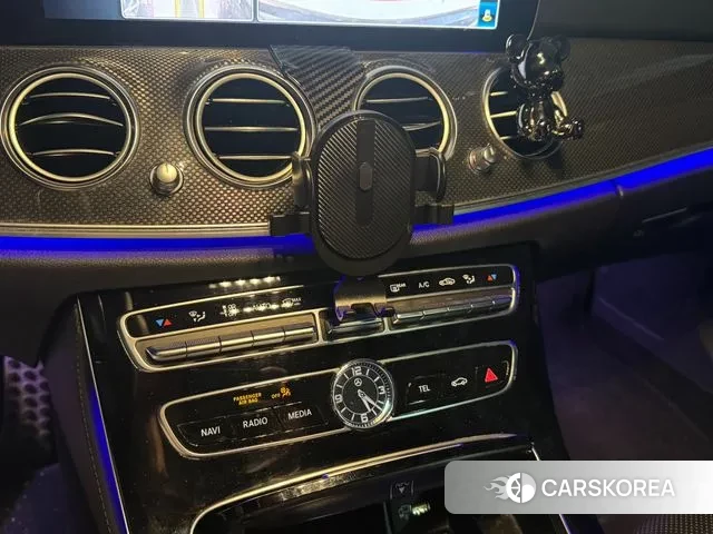 Mercedes-Benz E-Class W213 2019 Синий из Кореи, фото 3