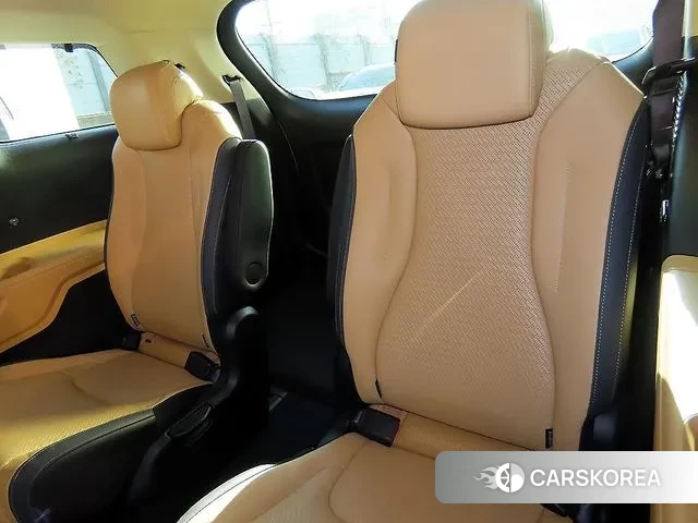 Kia Carnival 4th generation 2023 Белый из Кореи, фото 3