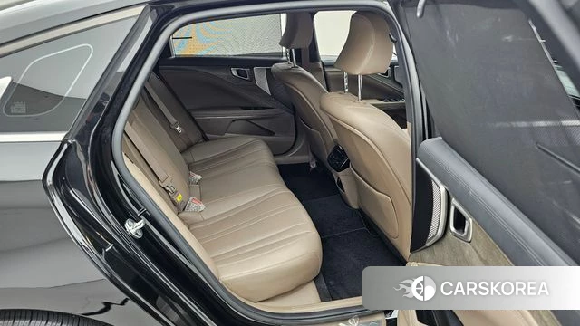 Kia K8 2022 Черный из Кореи, фото 3