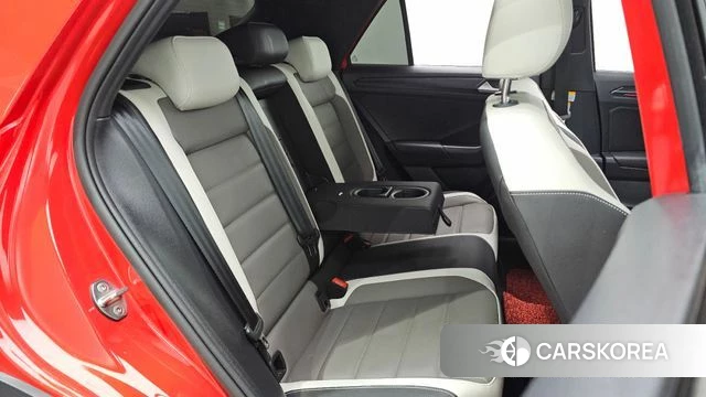 Volkswagen T-Roc 2021 Красный из Кореи, фото 3