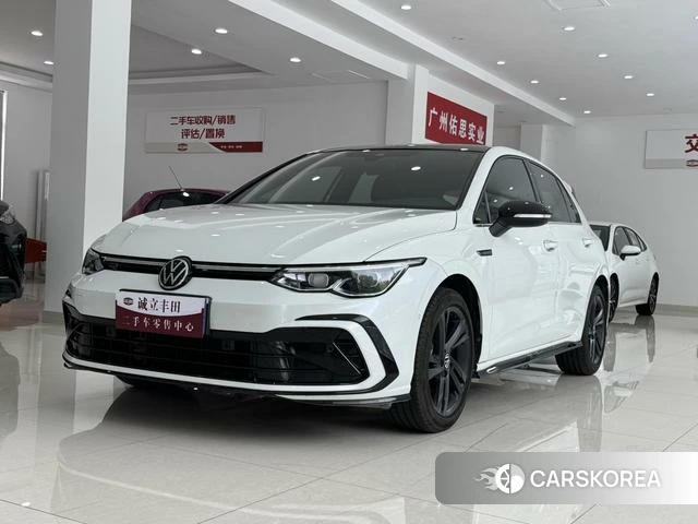 Volkswagen Golf 2021 Белый из Китая, фото 3