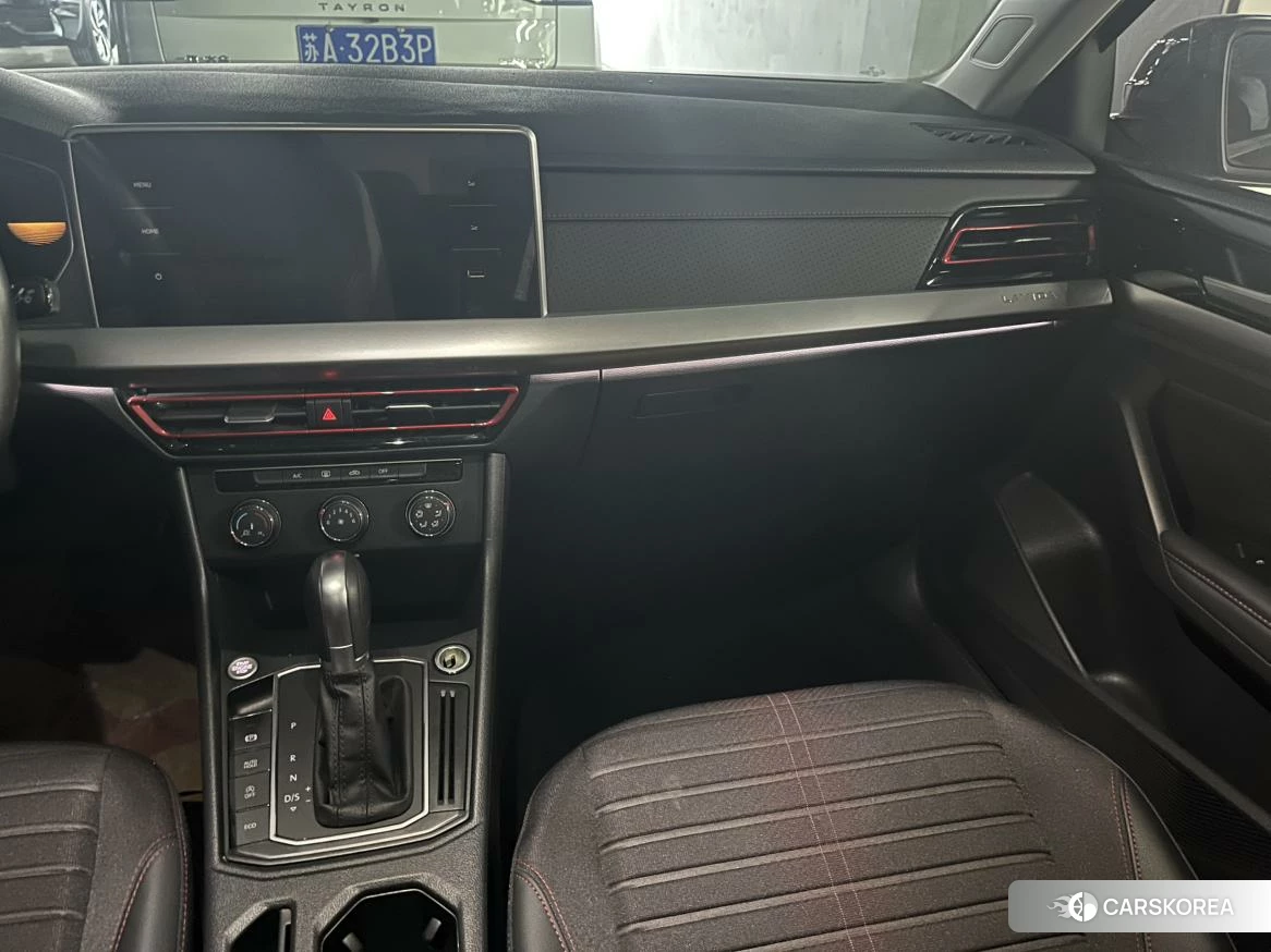 Volkswagen Lavida 2023 Черный из Китая, фото 3