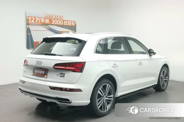 Audi Q5L 2021 Белый из Китая, фото 3