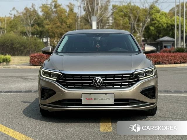 Volkswagen Passat 2021 Шампань из Китая, фото 3