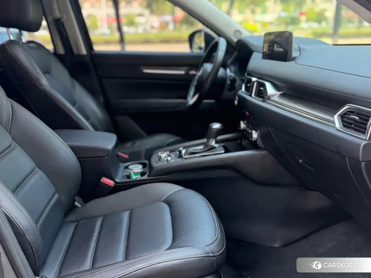 Mazda CX-5 2022 Silver/gray из Китая, фото 3