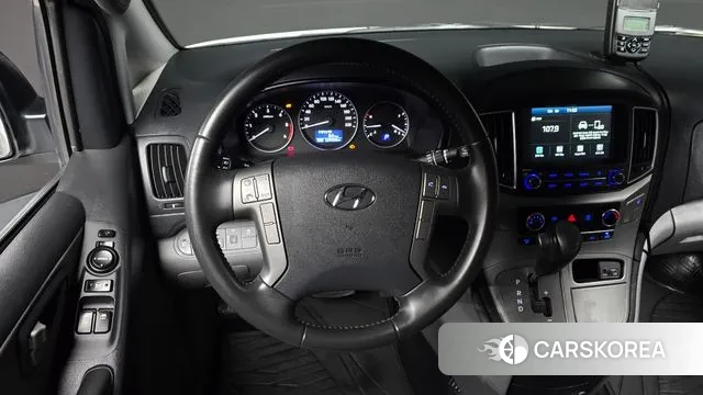 Hyundai The New Grand Starex 2019 Белый из Кореи, фото 3