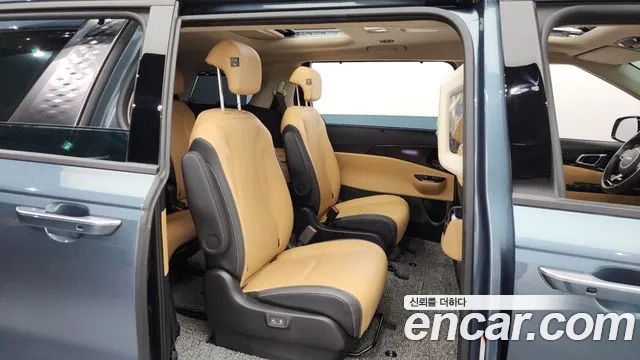Kia Carnival 4th generation 2023 Небесно-голубой из Кореи, фото 3