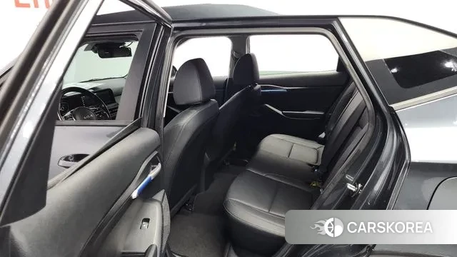 Kia The New Seltos 2023 Серый из Кореи, фото 3