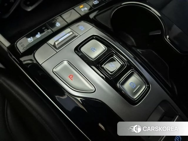 Hyundai Tucson (NX4) 2021 Серебристо-серый из Кореи, фото 3