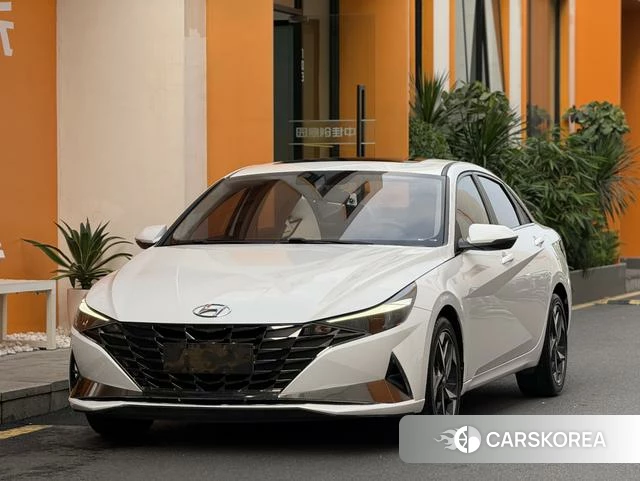 Hyundai Elantra id 4298083 из Китая 3
