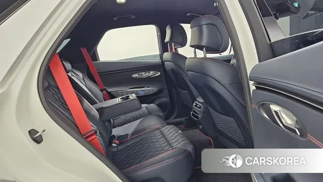 Genesis GV70 2024 Белый из Кореи, фото 3