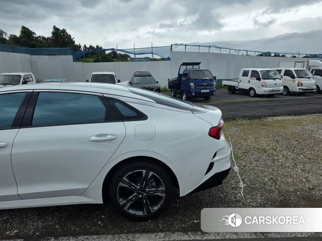 Kia K5 3rd generation 2023 Белый из Кореи, фото 3