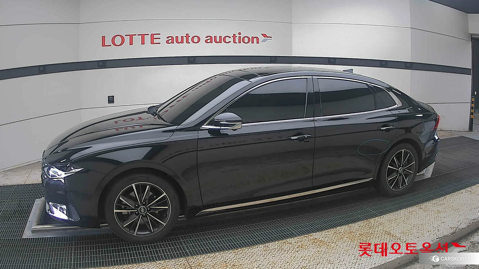 Hyundai Grandeur 2023 Abyss Black Pearl из Кореи, фото 3