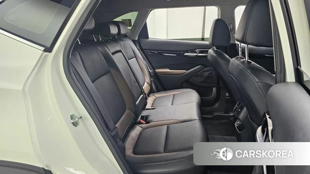 Kia Seltos 2022 Белый из Кореи, фото 3
