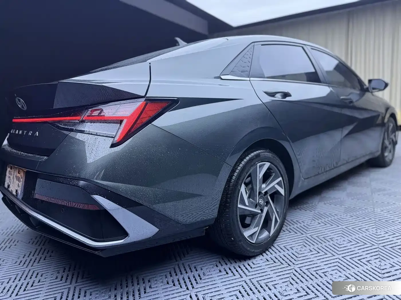 Hyundai Elantra 2025 Черный из Китая, фото 3
