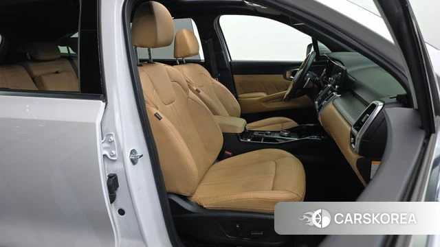 Kia Sorento 4th Generation 2023 Белый из Кореи, фото 3