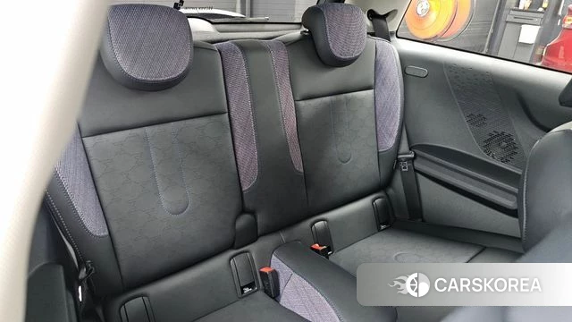 Mini Cooper C 4th generation 2025 Зеленый из Кореи, фото 3