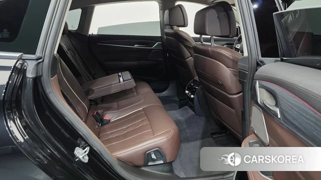 BMW 6 Series GT (G32) 2021 Черный из Кореи, фото 3