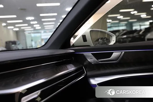 Audi A6 (C8) 2021 Белый из Кореи, фото 3