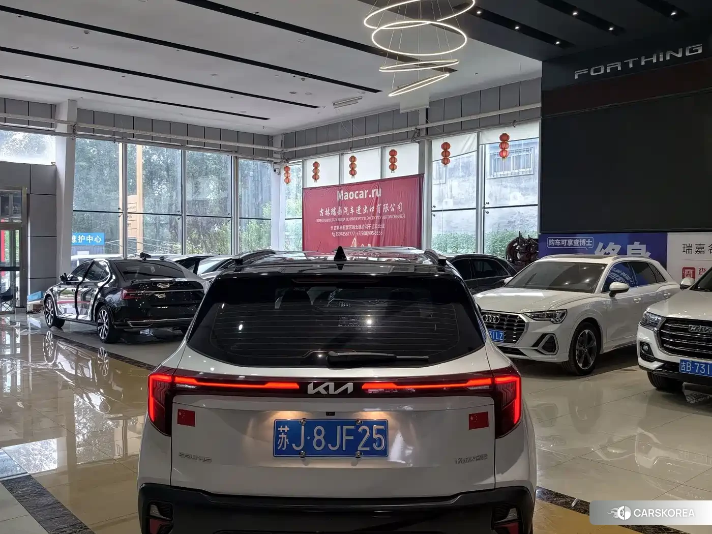 Kia Seltos 2023 Белый из Китая, фото 3
