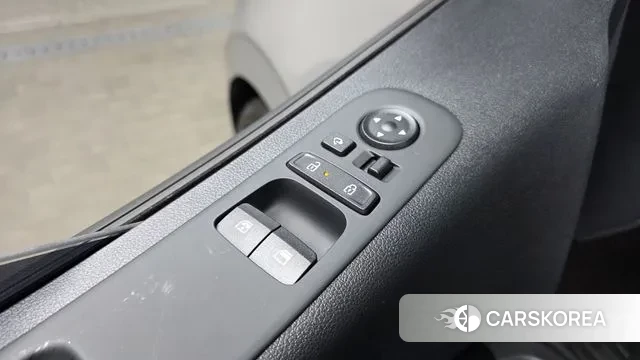 Hyundai Staria 2024 Серебряный из Кореи, фото 3