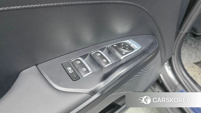 Kia K5 3rd generation 2023 Серый из Кореи, фото 3