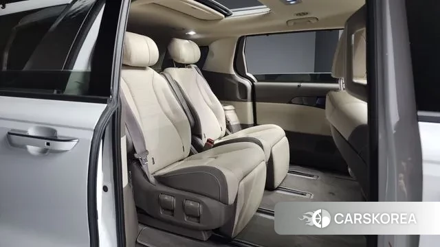 Kia The New Carnival 4th Generation 2023 Белый из Кореи, фото 3