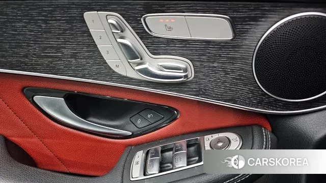 Mercedes-Benz GLC-Class X253 2020 Черный из Кореи, фото 3