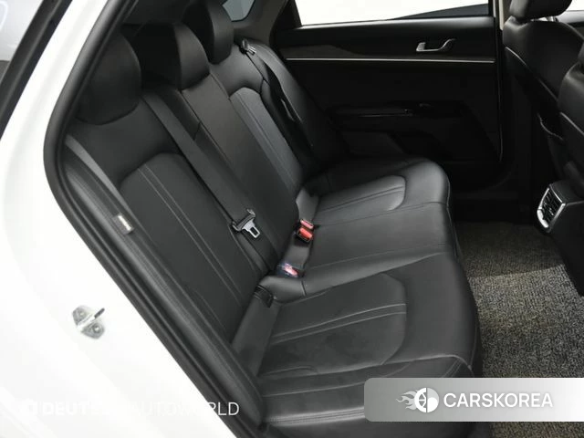 Kia K5 3rd generation 2020 Белый из Кореи, фото 3