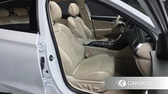 Genesis G70 2018 Белый из Кореи, фото 3