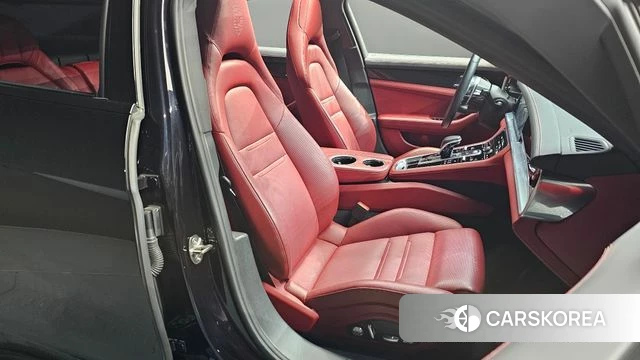 Porsche Panamera (971) 2018 Черный из Кореи, фото 3
