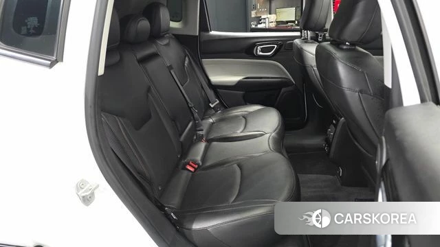 Jeep Compass 2nd Generation 2022 Белый из Кореи, фото 3