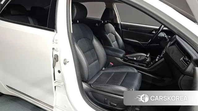 Kia K7 Premier 2019 Белый из Кореи, фото 3