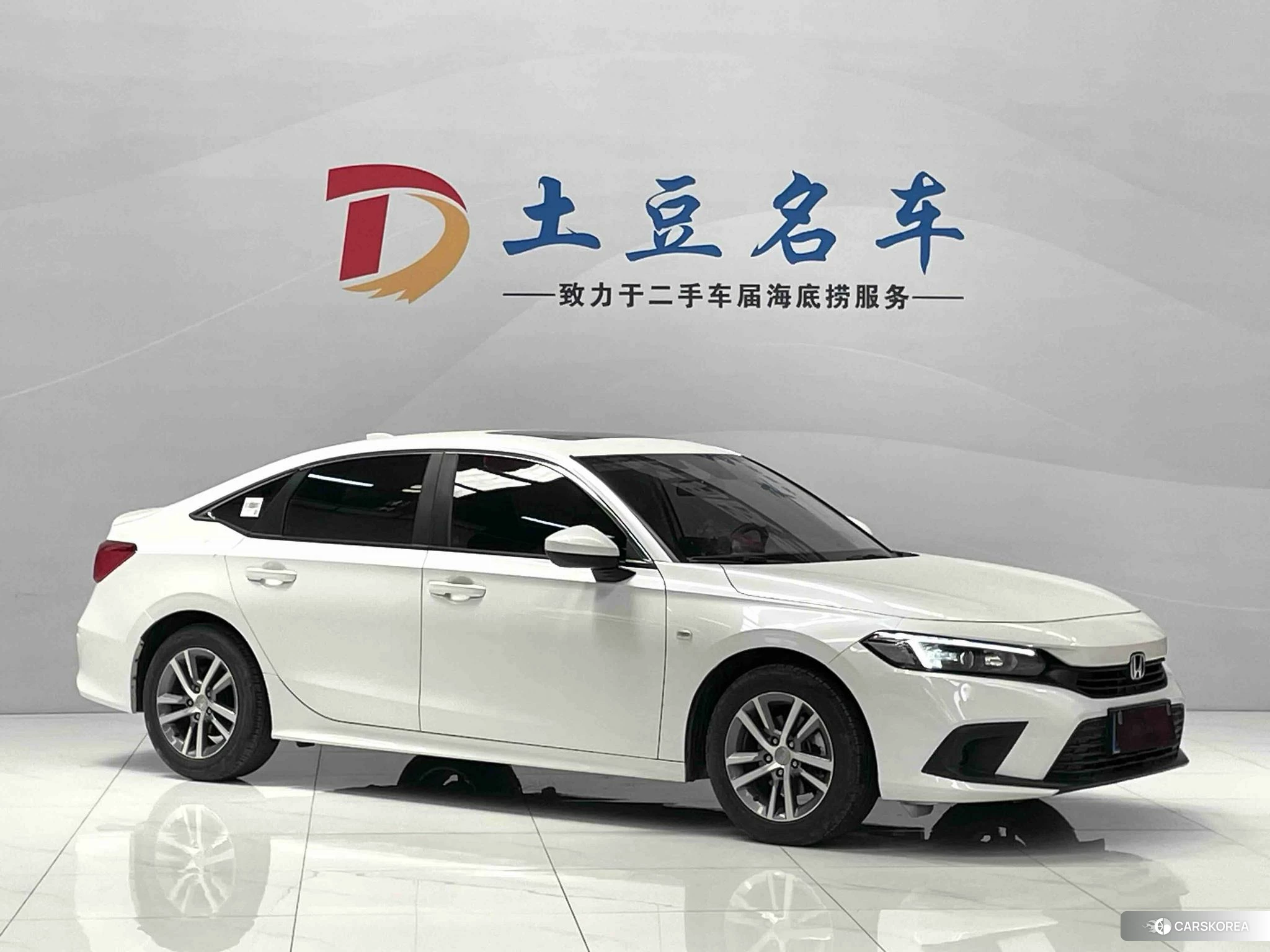 Honda Civic 2021 Белый из Китая, фото 3