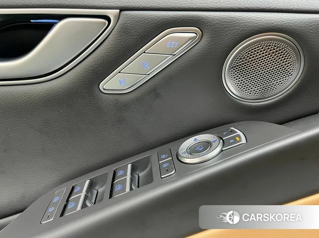 Genesis G80 (RG3) 2022 Серебристо-серый из Кореи, фото 3