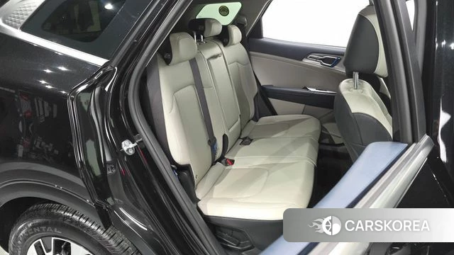 Kia Sportage 5th Generation Hybrid 2022 Черный из Кореи, фото 3