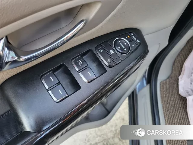 Kia The New Carnival 2020 Серый из Кореи, фото 3