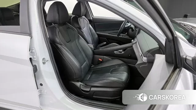 Hyundai Avante (CN7) 2022 Белый из Кореи, фото 3