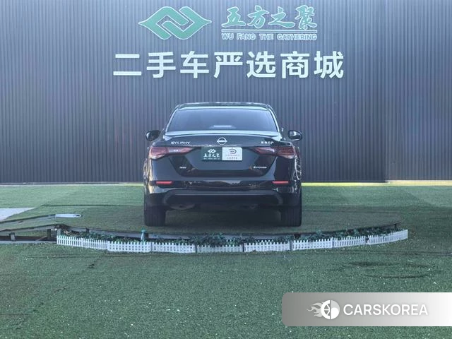Nissan Xuan Yi 2023 Черный из Китая, фото 3