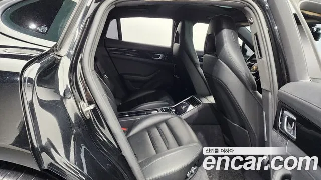 Porsche Panamera (971) 2018 Черный из Кореи, фото 3