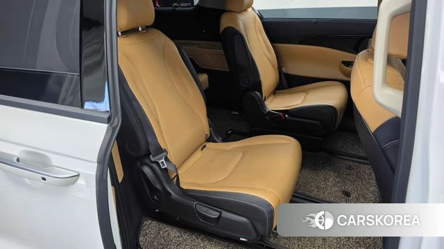 Kia Carnival 4th generation 2023 Белый из Кореи, фото 3
